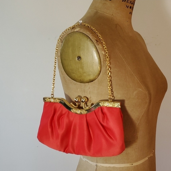 Jessica McClintock Handbags - Jessica McClintock Evening Purse Red Satin Gold Chain Kiss Lock